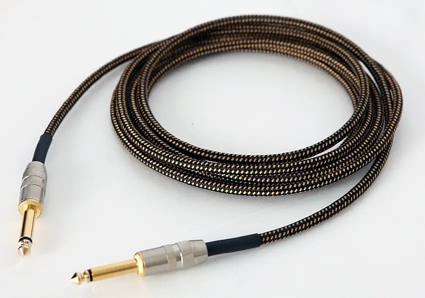 AMP AIF-I-5 - 5m Tele/Tele-instrumentkabel för akustisk gitarr