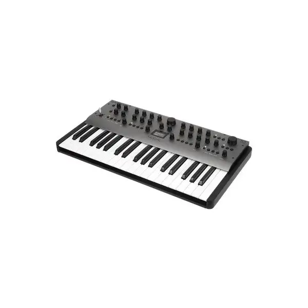 Modal Carbon8 B-Stock