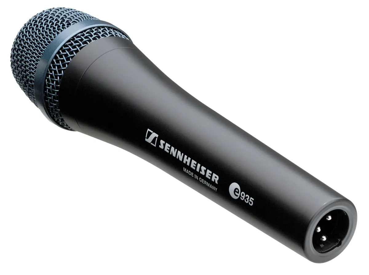Sennheiser e935