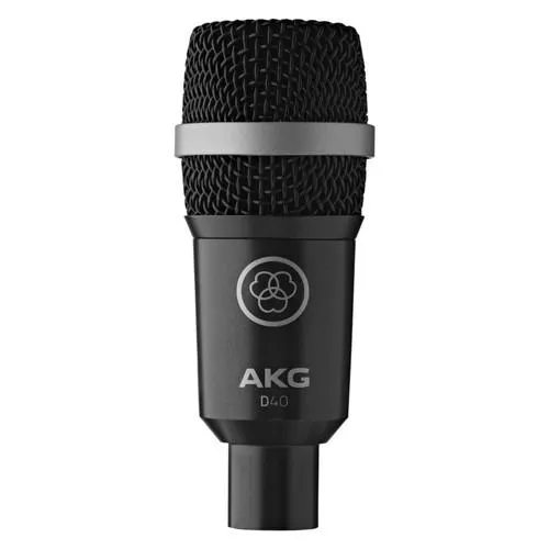 AKG P4