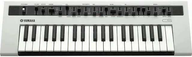 Yamaha Reface CS