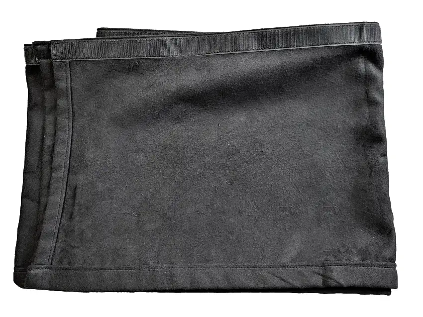 Molton med kardborreband (4m x 100cm, Svart)