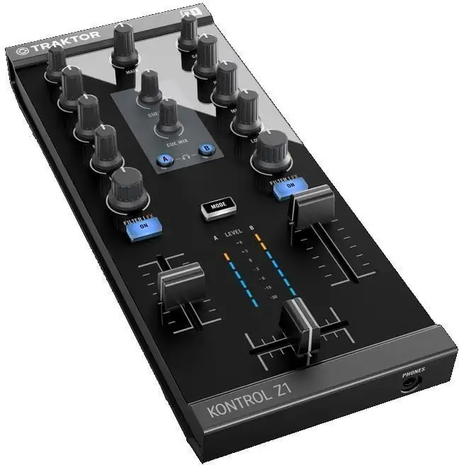 Native Instruments Traktor Kontrol Z1 DJ Mixer
